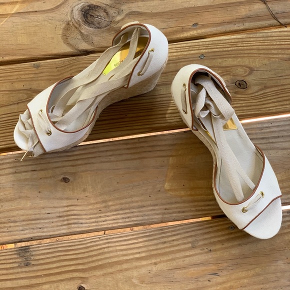 New without box Michael Kors wedges. - Picture 3 of 6